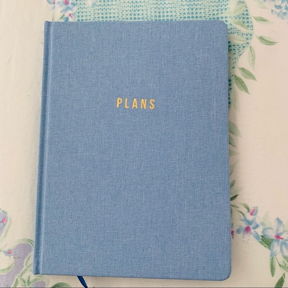 Undated Blue Fabric Planner - Picture 7 of 7